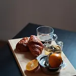Le Brun Moka - Mariotte Апартаменты