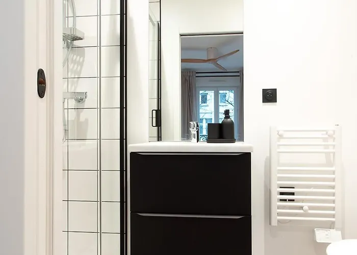 Apartment Le Brun Moka - Mariotte *